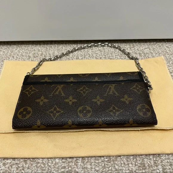 Louis Vuitton Monogram Macassar Wallet on Chain, Excellent condition - Picture 2 of 10